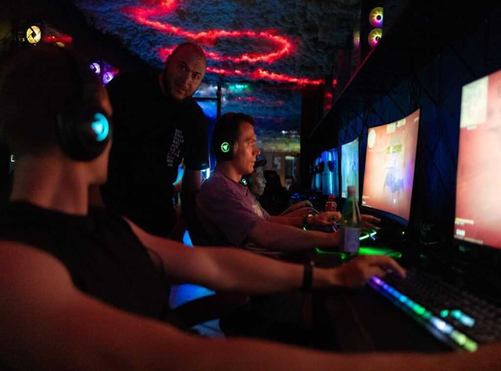 multiplayer hardware optimization